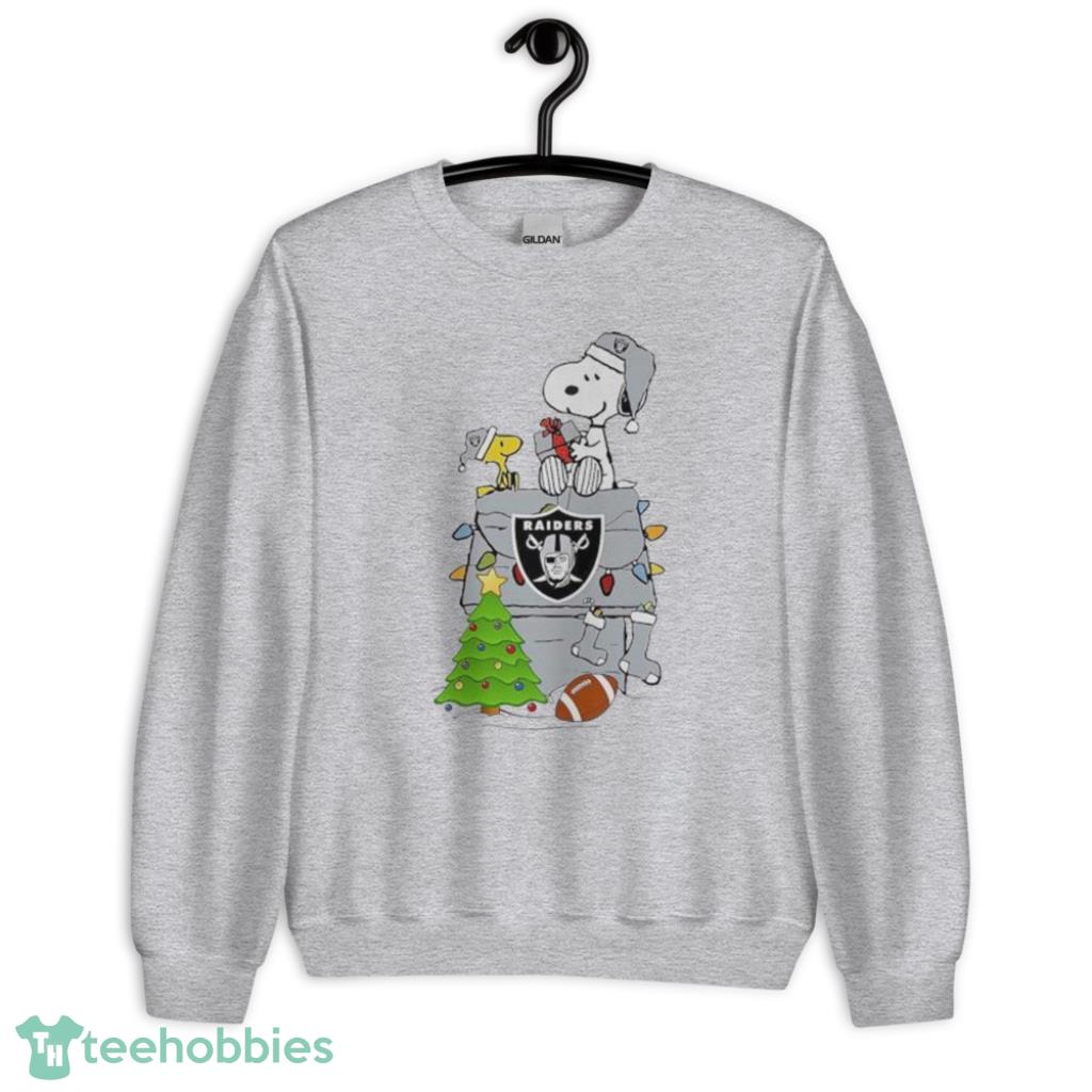 Snoopy Vegas Raiders NFL Player Christmas Shirt - Unisex Heavy Blend Crewneck Sweatshirt