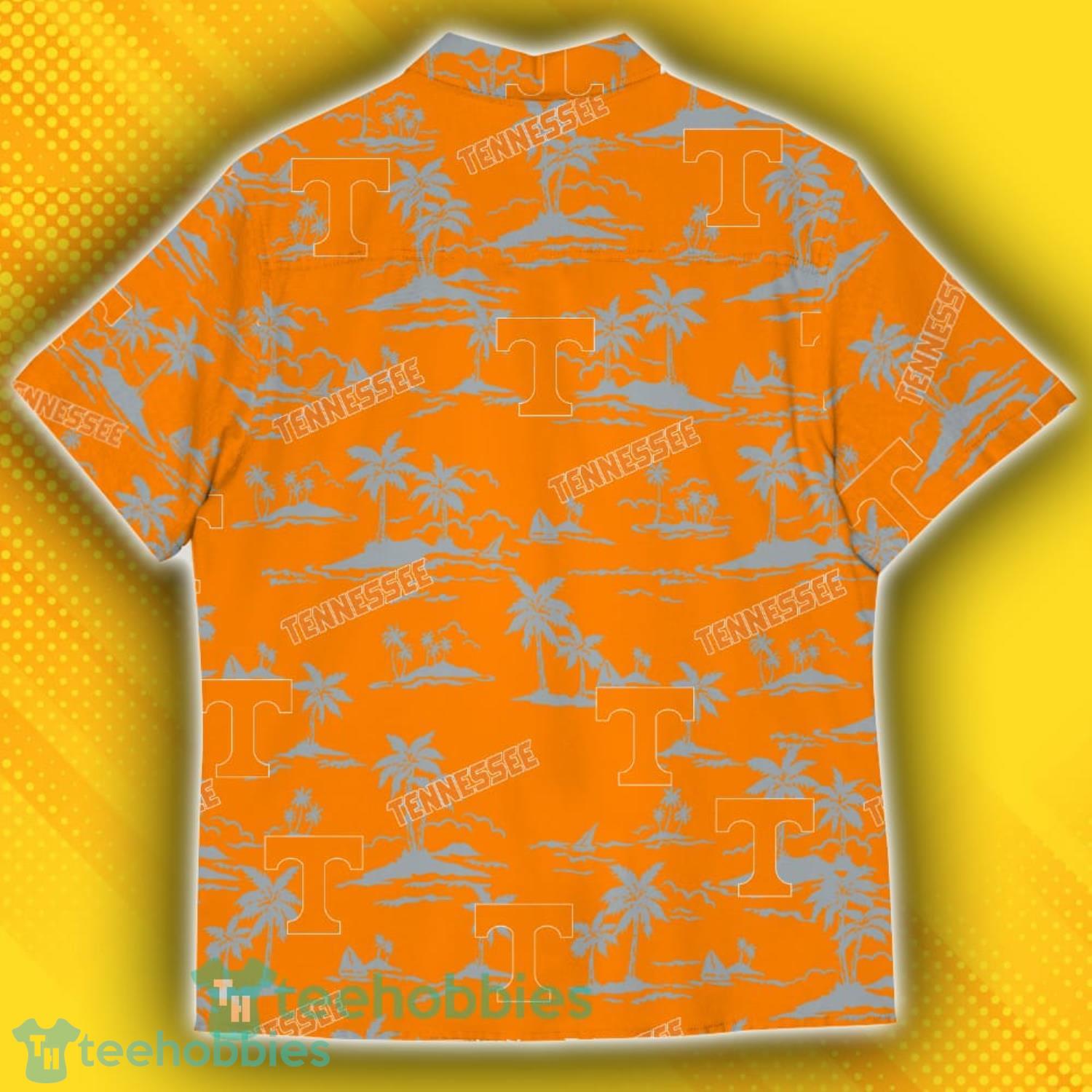 Tennessee Volunteers Island Pattern Tree Hawaiian Shirt Product Photo 3