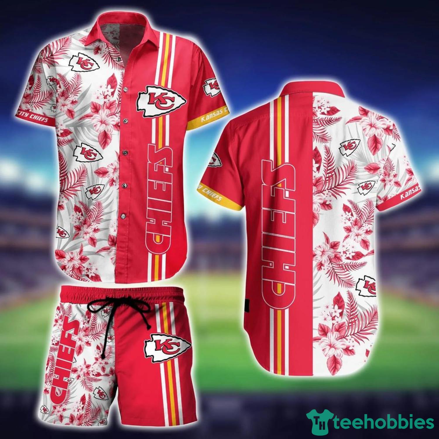 Kansas City Chiefs NFL Tropical Pattern Summer Hawaiian Shirt And Short Product Photo 1