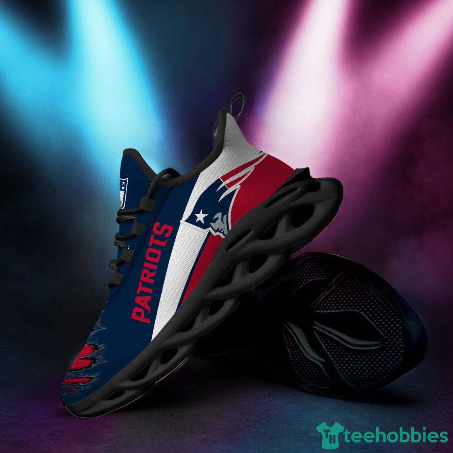 New England Patriots Max Soul Sneakers Running Shoes Product Photo 3 New England Patriots Max Soul Sneakers Running Shoes Product Photo 3