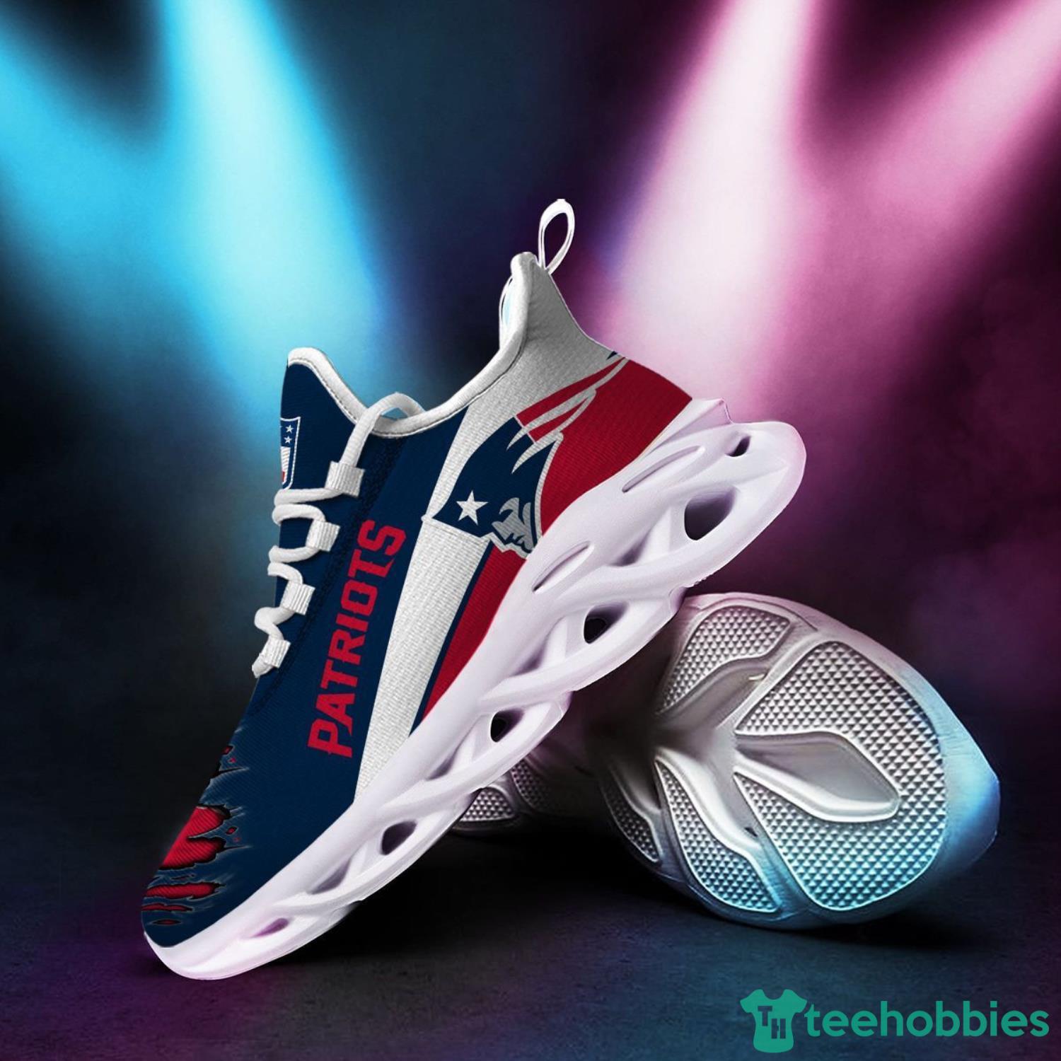 New England Patriots Max Soul Sneakers Running Shoes Product Photo 5 New England Patriots Max Soul Sneakers Running Shoes Product Photo 5