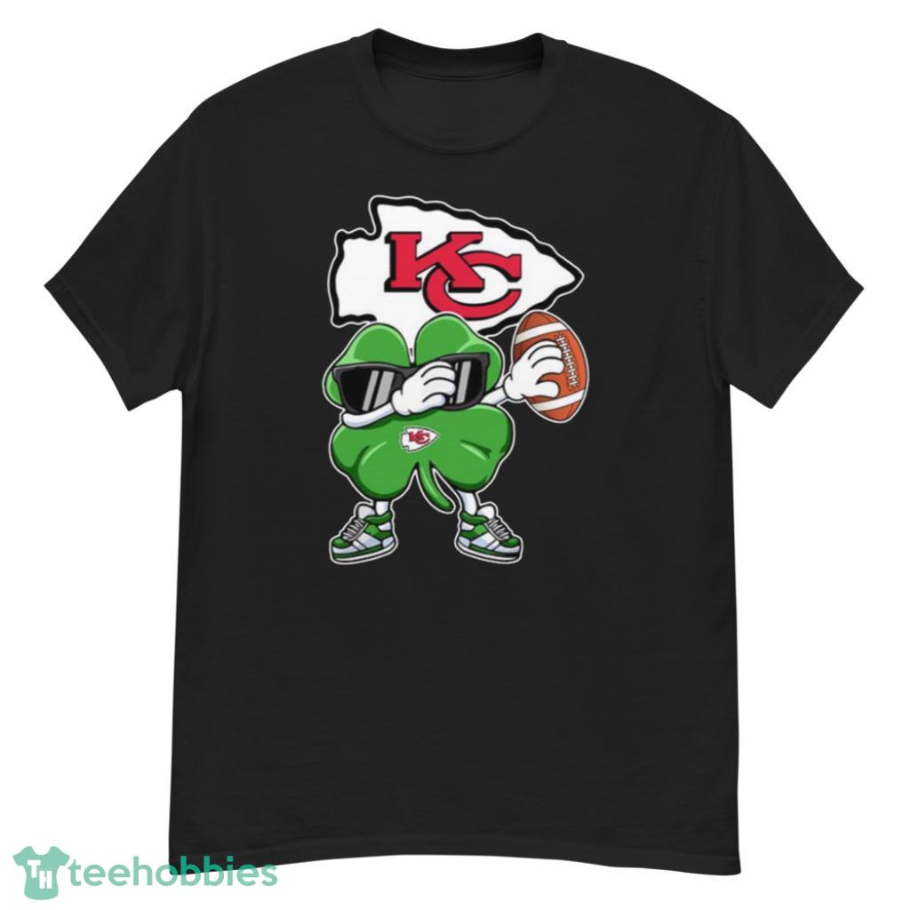 NFL Minnesota Vikings Football Dabbing Four Leaf Clover St. Patrick's Day  For Fans T Shirt