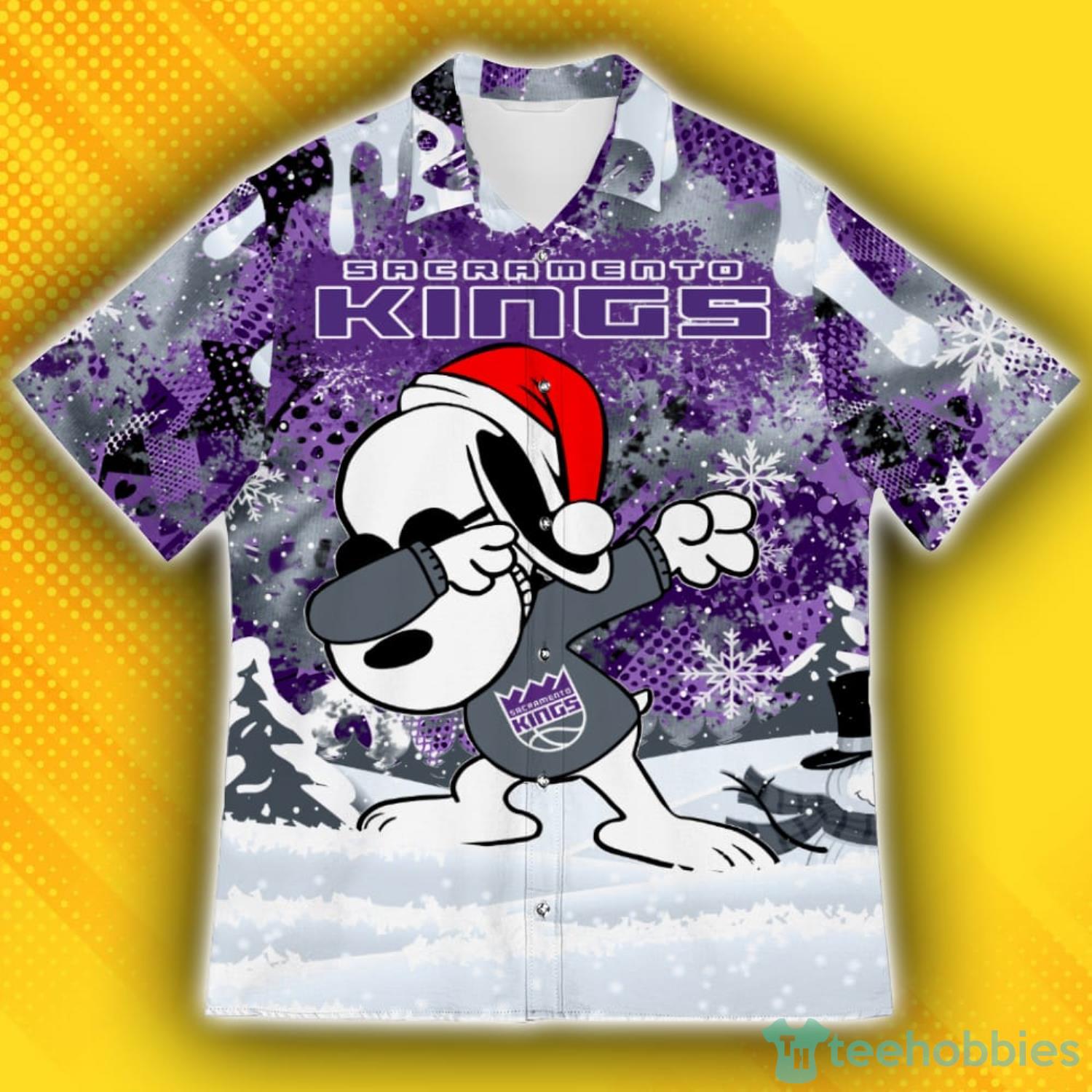 Sacramento Kings Snoopy Dabbing The Peanuts Hawaiian Shirt image Sacramento Kings Snoopy Dabbing The Peanuts Hawaiian Shirt Product Photo 2