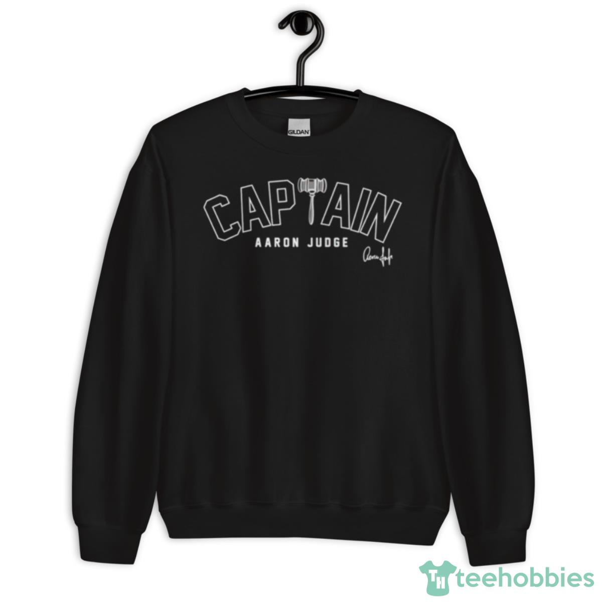 Captain Aaron Judge Signature Shirt - Unisex Crewneck Sweatshirt
