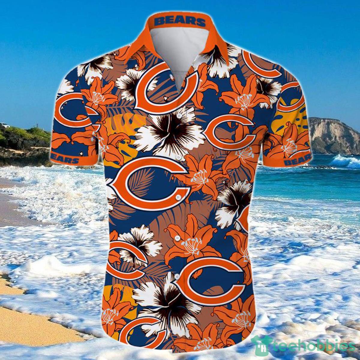 Chicago Bears Hawaiian Shirt Tropical Flower Short Sleeve Product Photo 1