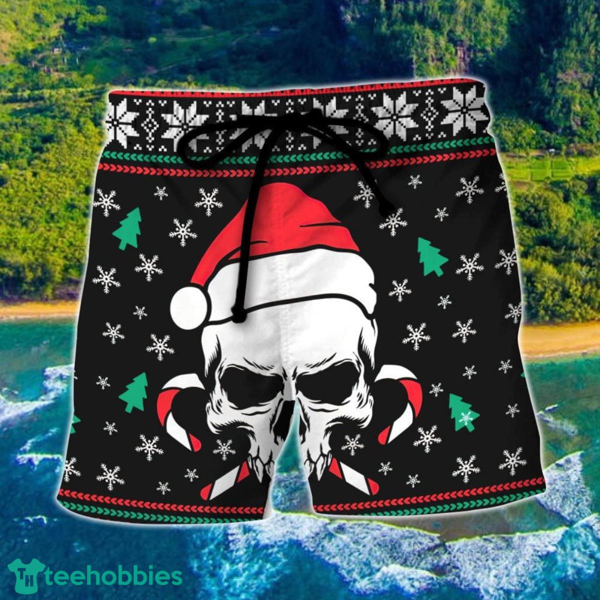 Christmas Skull Wearing Santa Claus Hat And Sweat Candy Hawaii Shorts For Men Product Photo 1