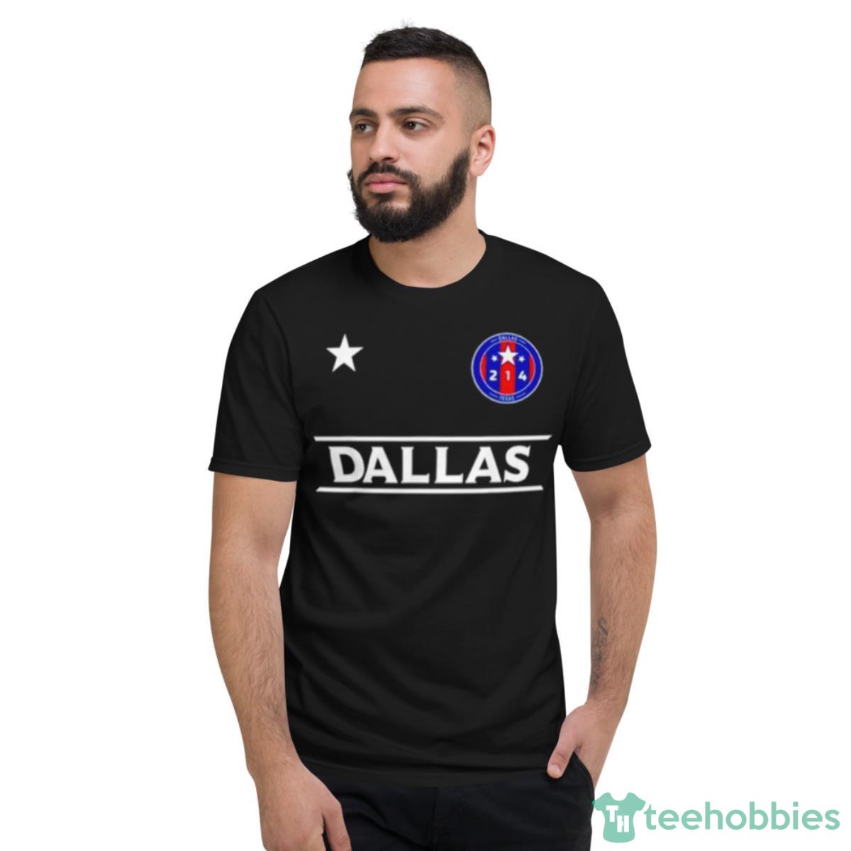 Dallas City 214 Round Badge With Stars Texas Shirt - Short Sleeve T-Shirt