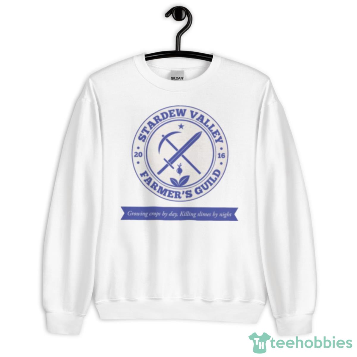 Farmer’s Guild Crest Redux Stardew Valley Shirt - Unisex Heavy Blend Crewneck Sweatshirt