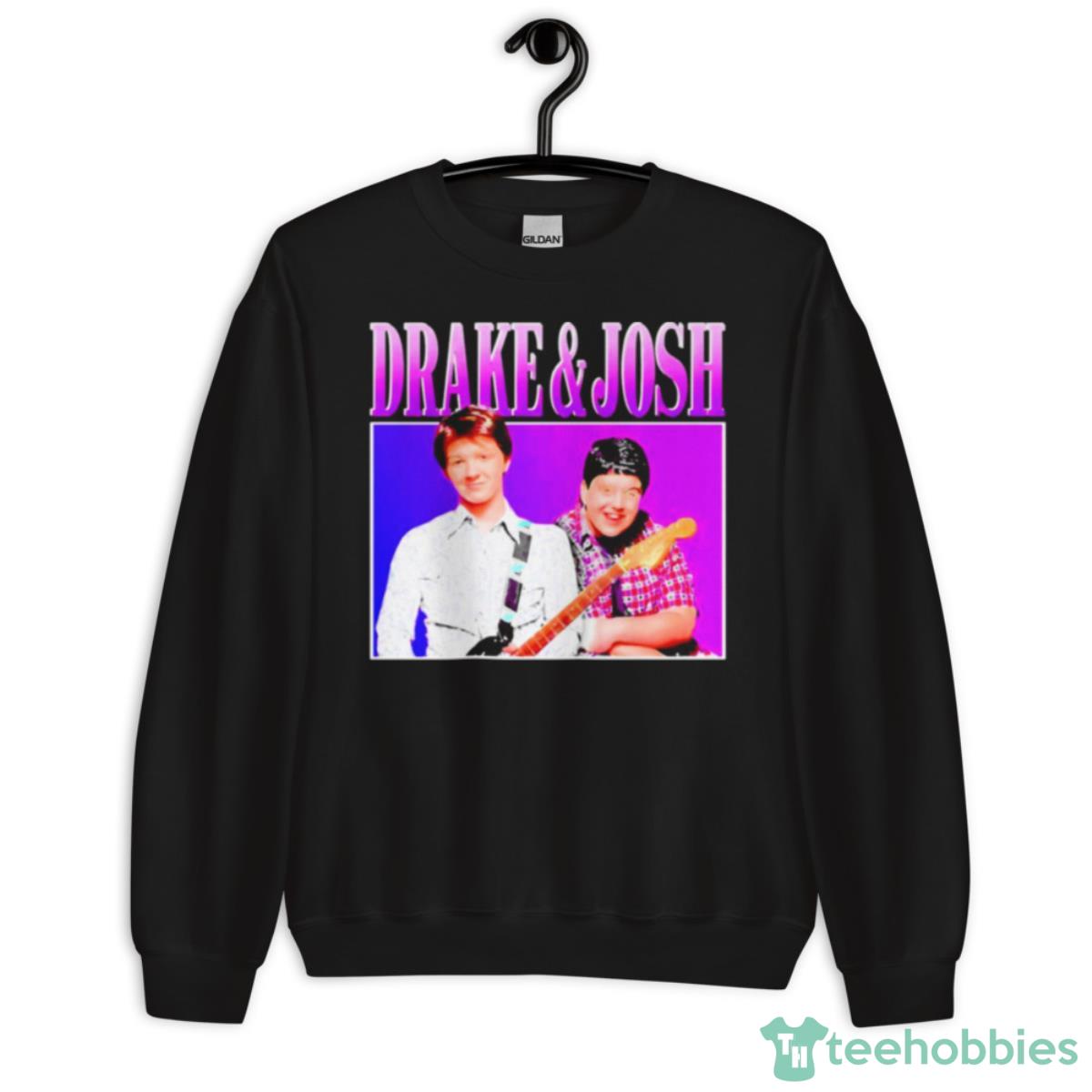Funny Drake And Josh Hug Me Shirt - Unisex Crewneck Sweatshirt