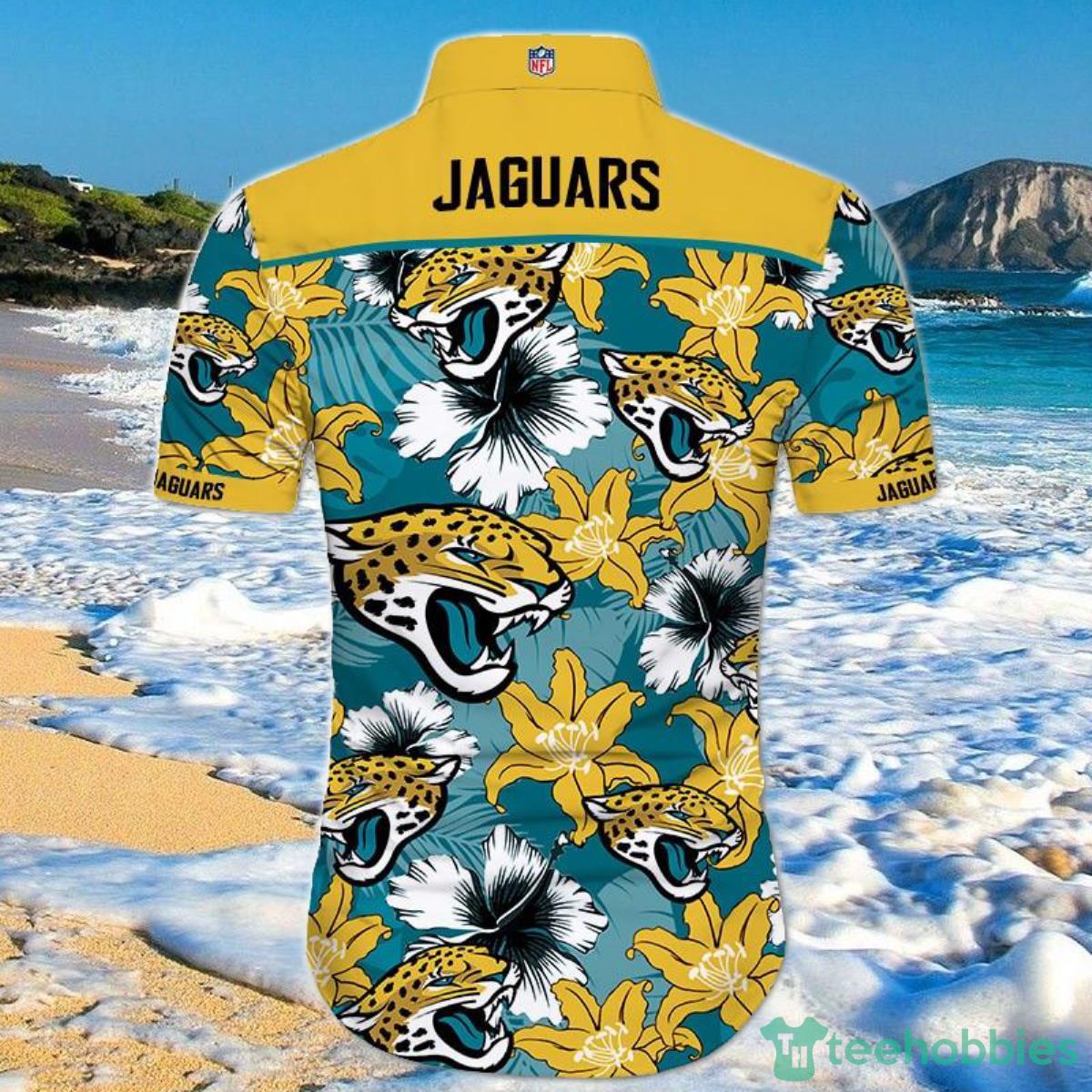 Jacksonville Jaguars NFL Tropical Flowers Pattern Short Sleeves Hawaiian  Shirt