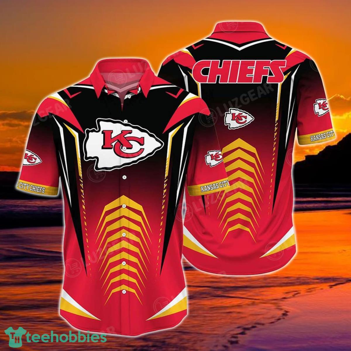 Kansas City Chiefs NFL Beach Shirt New Hot Trending Gift For Summer Hawaiian Shirt Product Photo 1