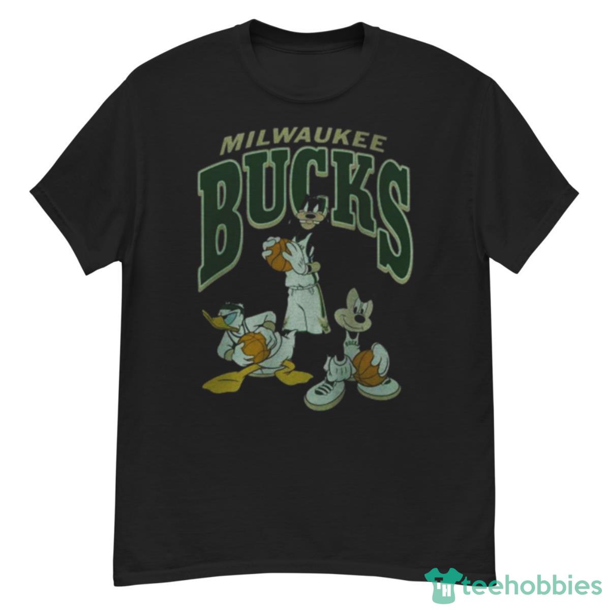 Milwaukee Bucks Junk Food Mickey Squad Qb Shirt - G500 Men’s Classic T-Shirt