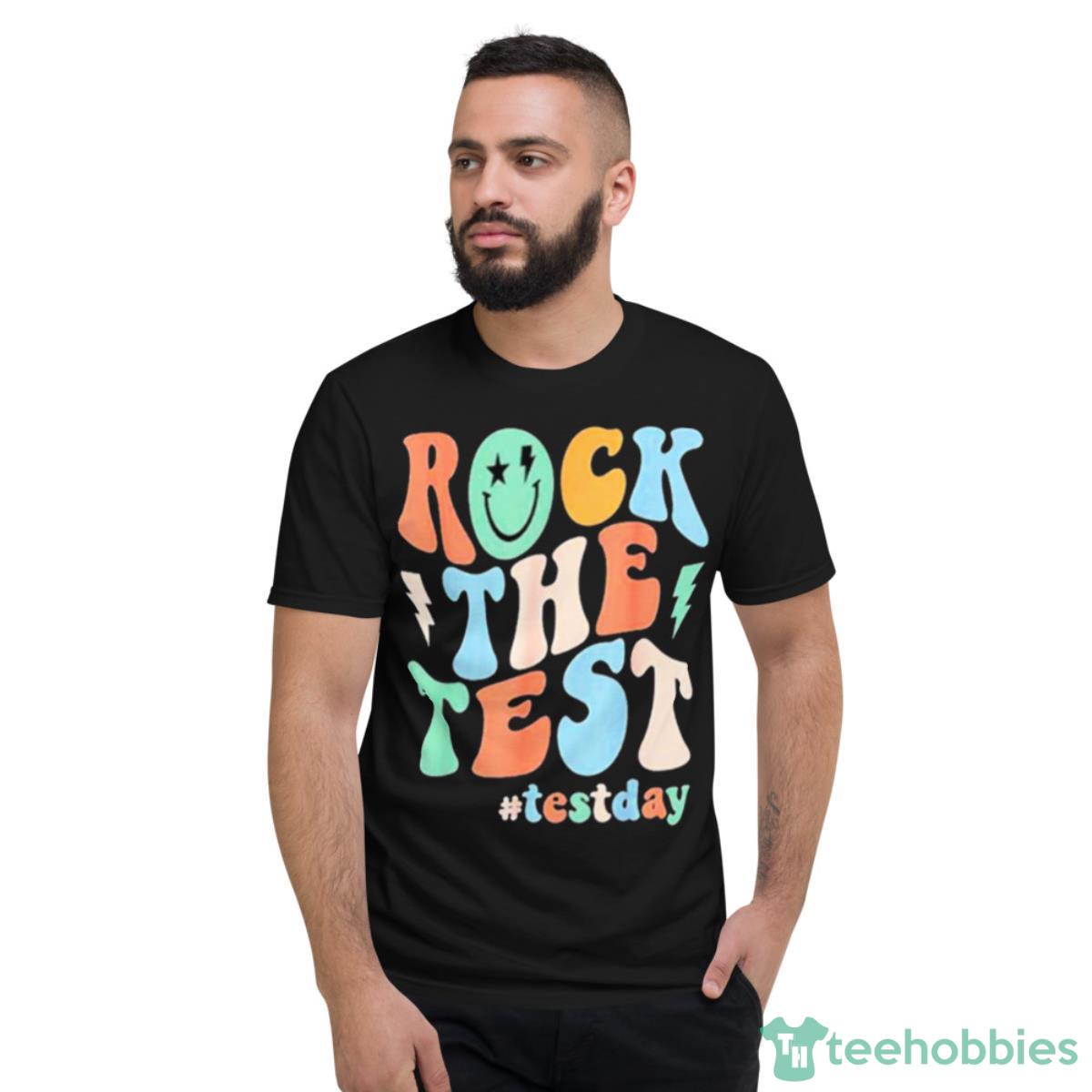 Rock The Test Testing Day Retro Shirt - Short Sleeve T-Shirt