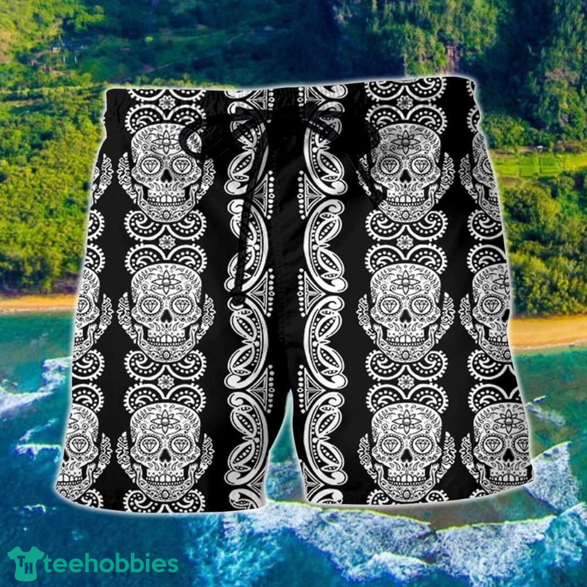 Skull Diamond Pattern Black And White Hawaii Shorts For Men Skull Shorts Swim Trunks Product Photo 1