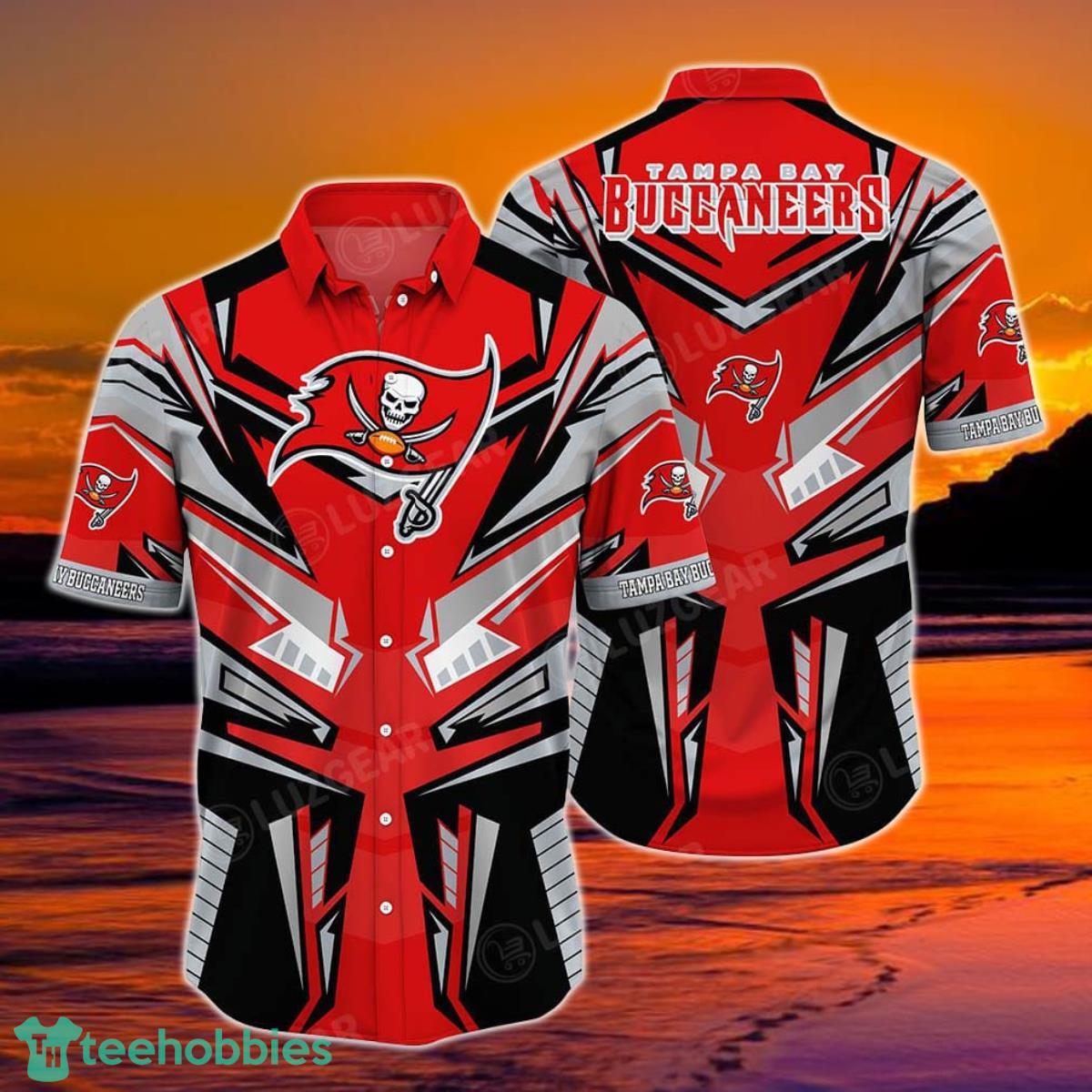 Tampa Bay Buccaneers NFL Hawaiian Shirt Short Style Hot Trending Summer For Awesome Product Photo 1