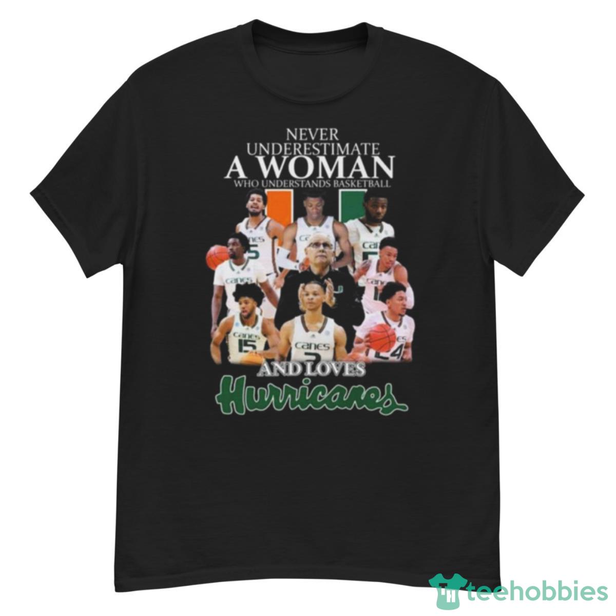 2023 Never Underestimate A Woman Who Understands Basketball And Loves Miami Hurricanes Shirt - G500 Men’s Classic T-Shirt