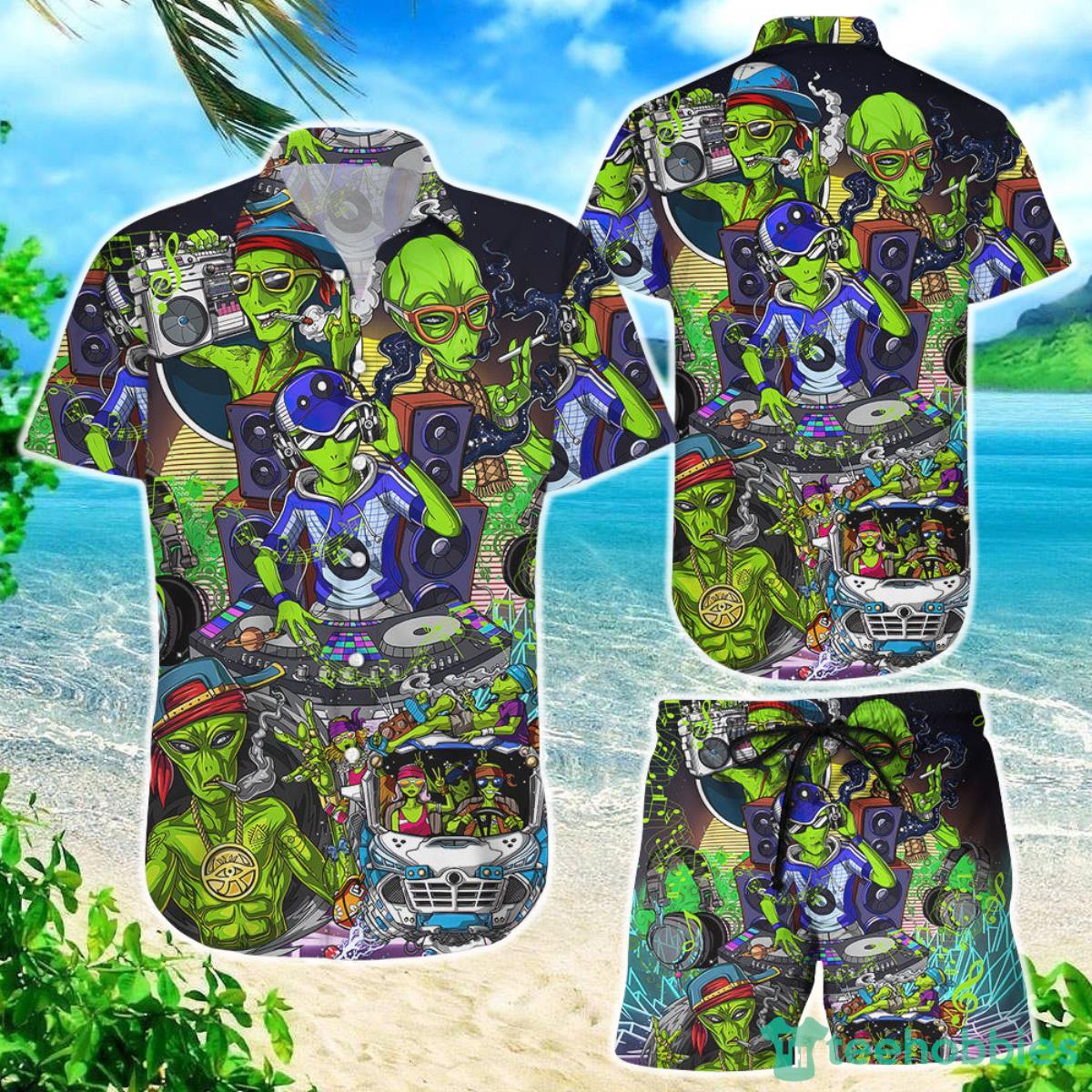 Ailen Hawaiian Shirt Hippies Aliens Music DJ Smokings Aloha Funny Cute Beach Themed Gifts Product Photo 1