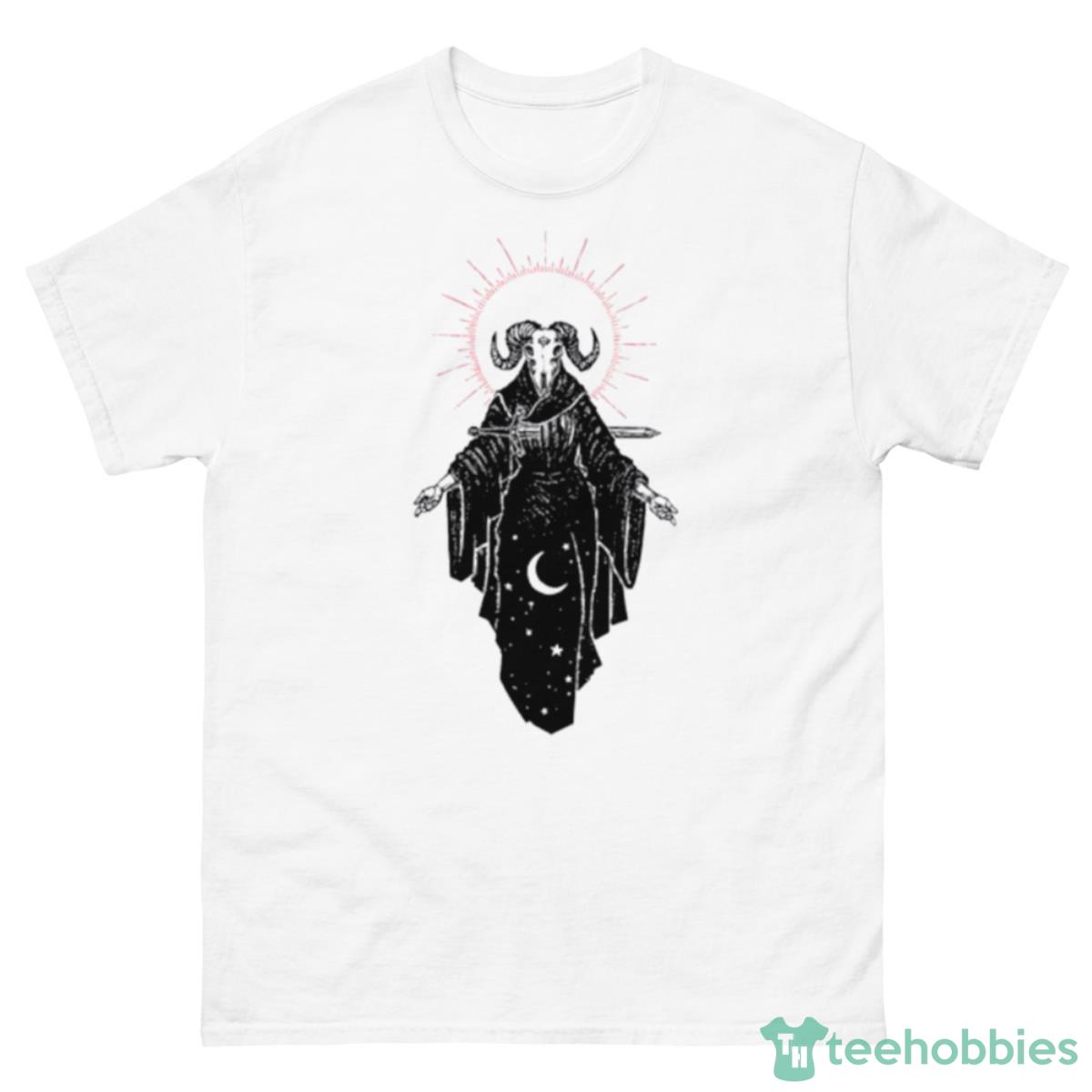 Micah Ulrich The Queen Of Swords Shirt - 500 Men’s Classic Tee Gildan