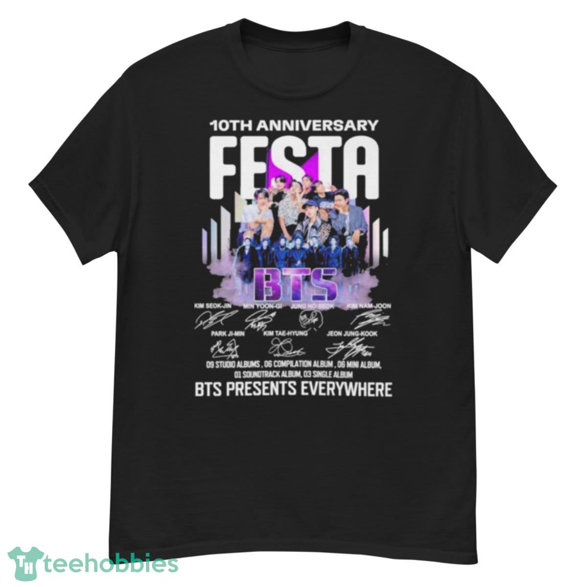 BTS Festa 10th Anniversary BTS Presents Everywhere Signatures Shirt - G500 Men’s Classic T-Shirt
