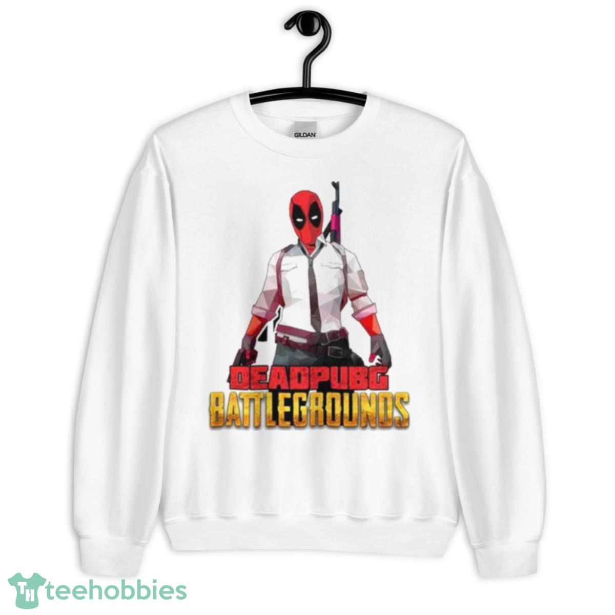 Deadpubg Battlegrounds Deadpool FPS Comic PUBG PlayerUnknown’S Battlegrounds Inspired Parody Gaming Shirt - Unisex Heavy Blend Crewneck Sweatshirt