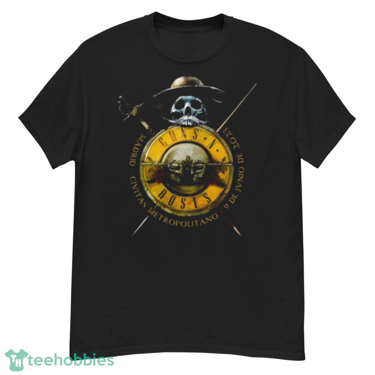 Guns N’ Roses Madrid Civitas Metropolitano 9 De Junio De 2023 Logo Shirt - G500 Men’s Classic T-Shirt