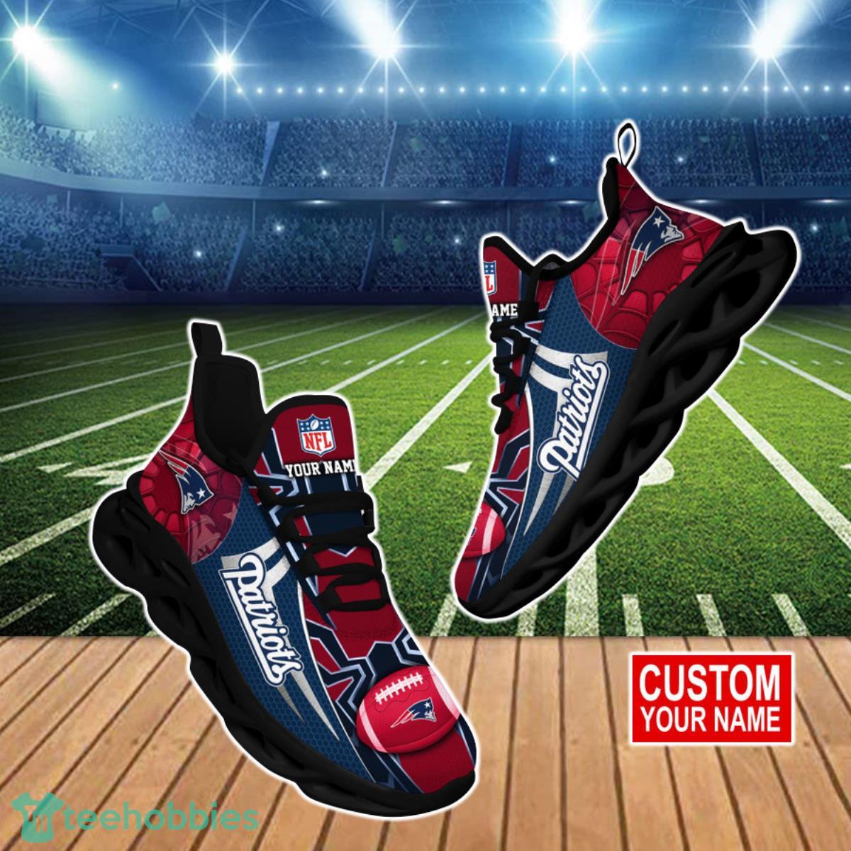 New England Patriots NFL Clunky Max Soul Shoes Custom Name Unique Gift For True Fans Product Photo 1