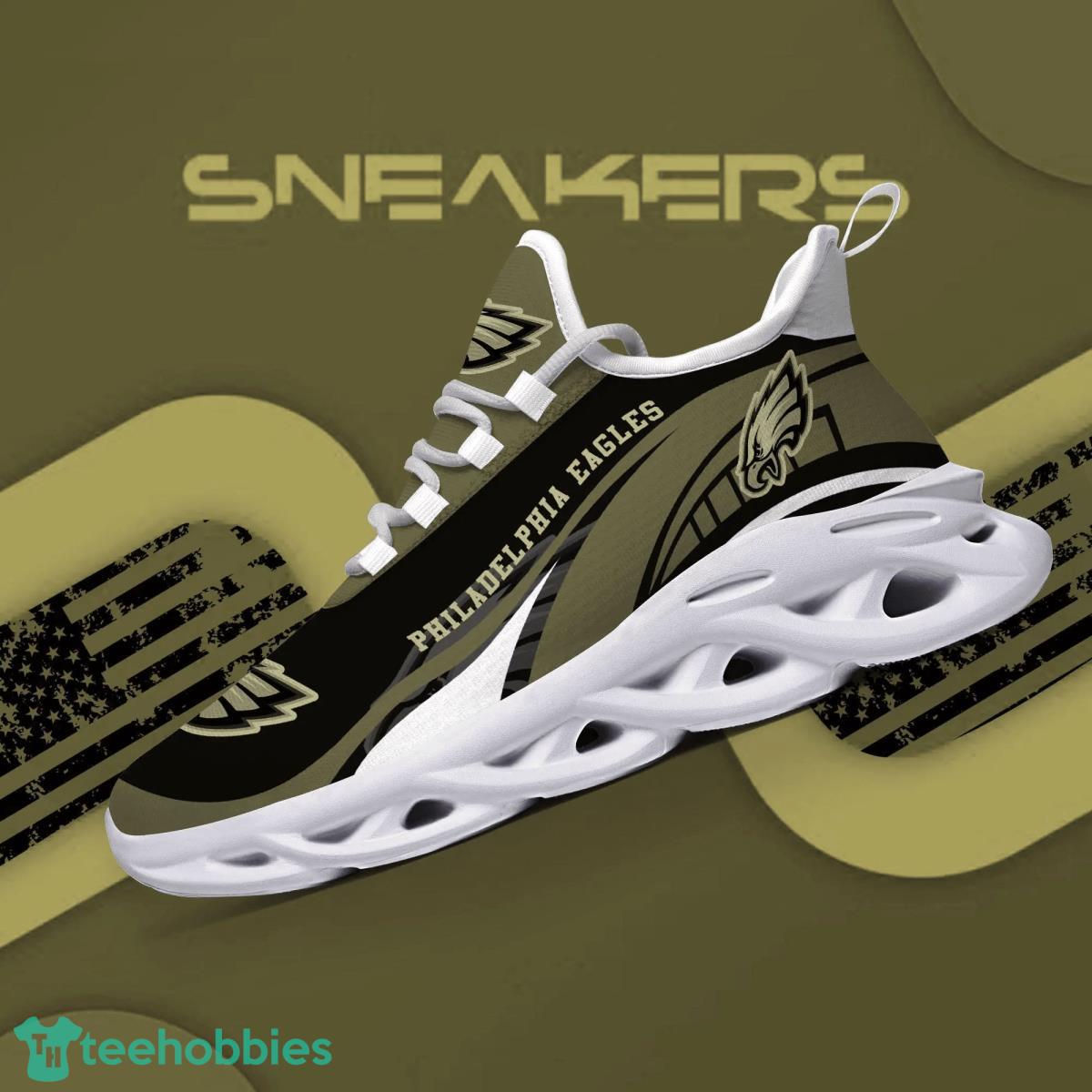 Philadelphia Eagles New Trending Custom Name Max Soul Shoes Best Gift For Sport Fans Product Photo 2