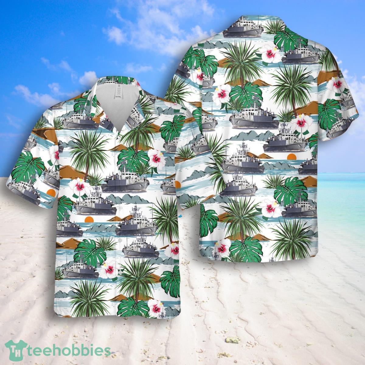 RN Sandown-Class minehunter Hawaiian Shirt And Shorts Best Style For Men Product Photo 1