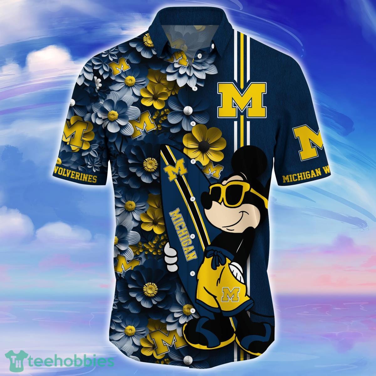 Michigan Wolverines Trending Hawaiian Shirt Best Gift For Fans Product Photo 2