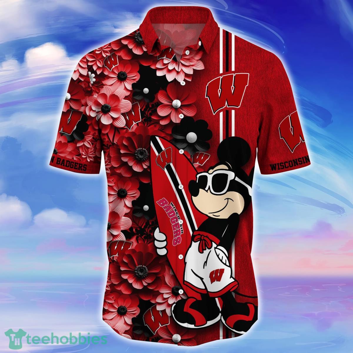 Wisconsin Badgers Trending Hawaiian Shirt Best Gift For Fans Product Photo 2