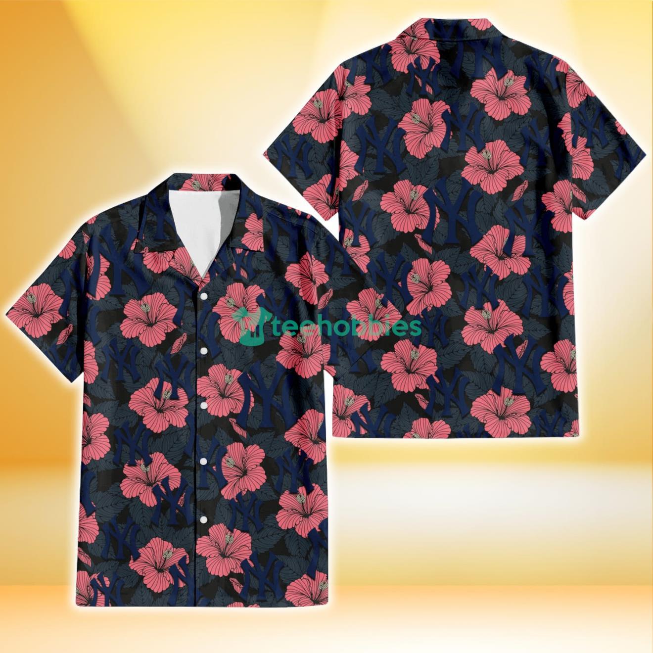 New York Yankees Light Coral Hibiscus Gray Leaf Black Background 3D Hawaiian Shirt Gift For Fans Product Photo 1