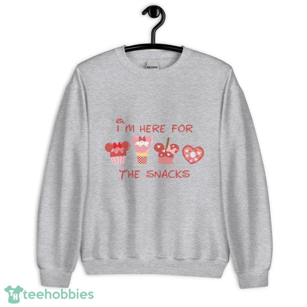 Im Here For The Snacks Valentines Day Shirt - Unisex Heavy Blend Crewneck Sweatshirt