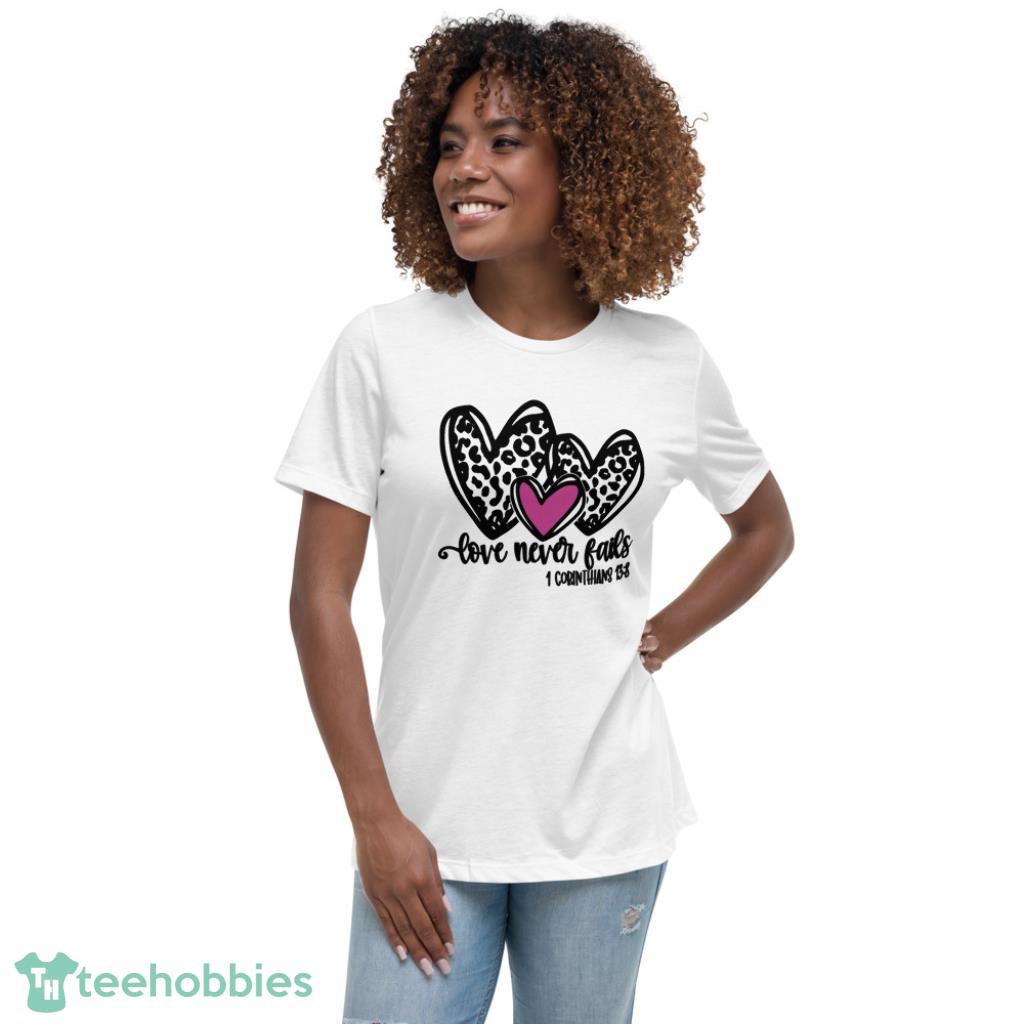 Never Fails Iron On Lleopard Heart Valentines Day Shirt - Womens Relaxed Short Sleeve Jersey Tee