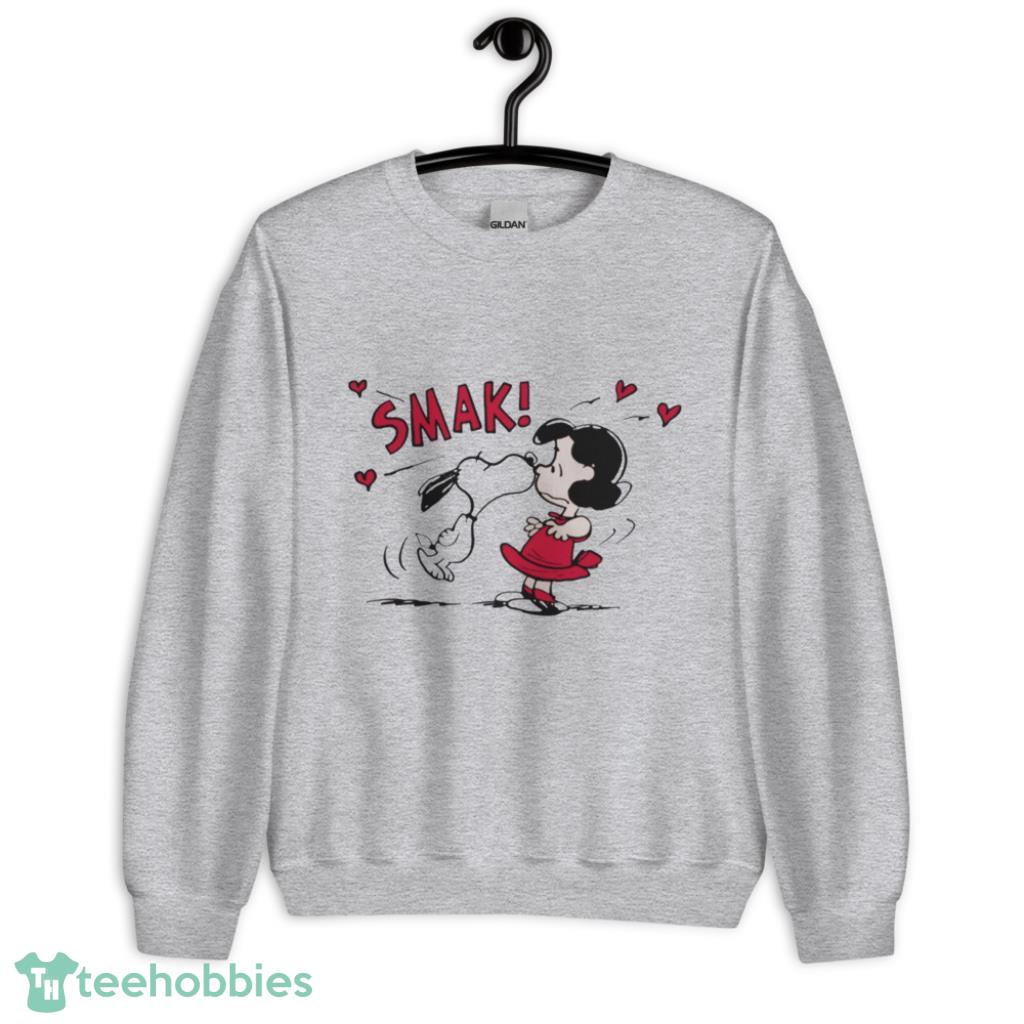 Snoopy Kiss Lucy Smak Vintage Valentines Day Shirt - Unisex Heavy Blend Crewneck Sweatshirt