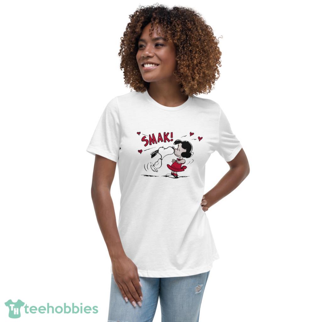 Snoopy Kiss Lucy Smak Vintage Valentines Day Shirt - Womens Relaxed Short Sleeve Jersey Tee