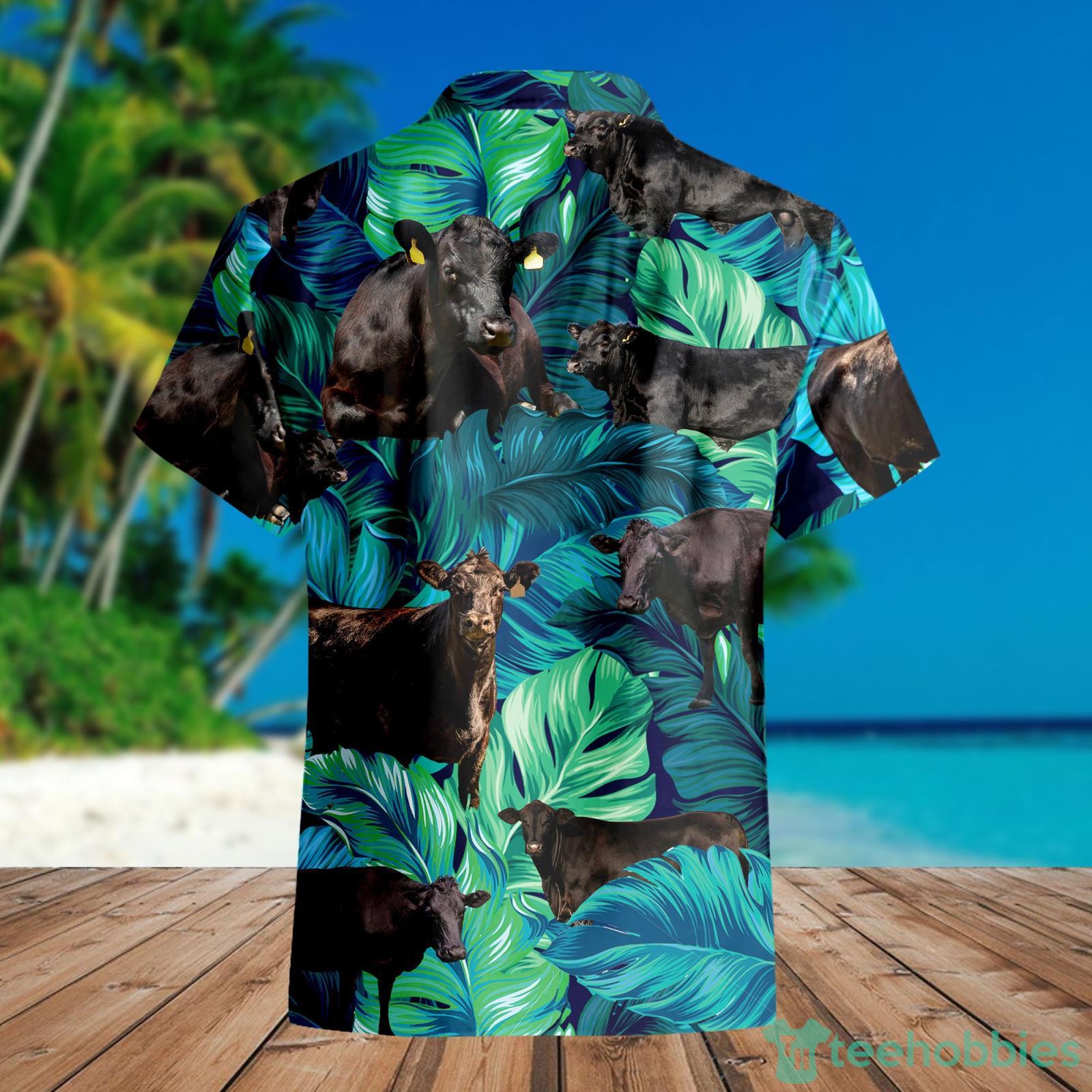 Black Angus Cattle Autumn Leaves Hawaiian Shirt For Men Women