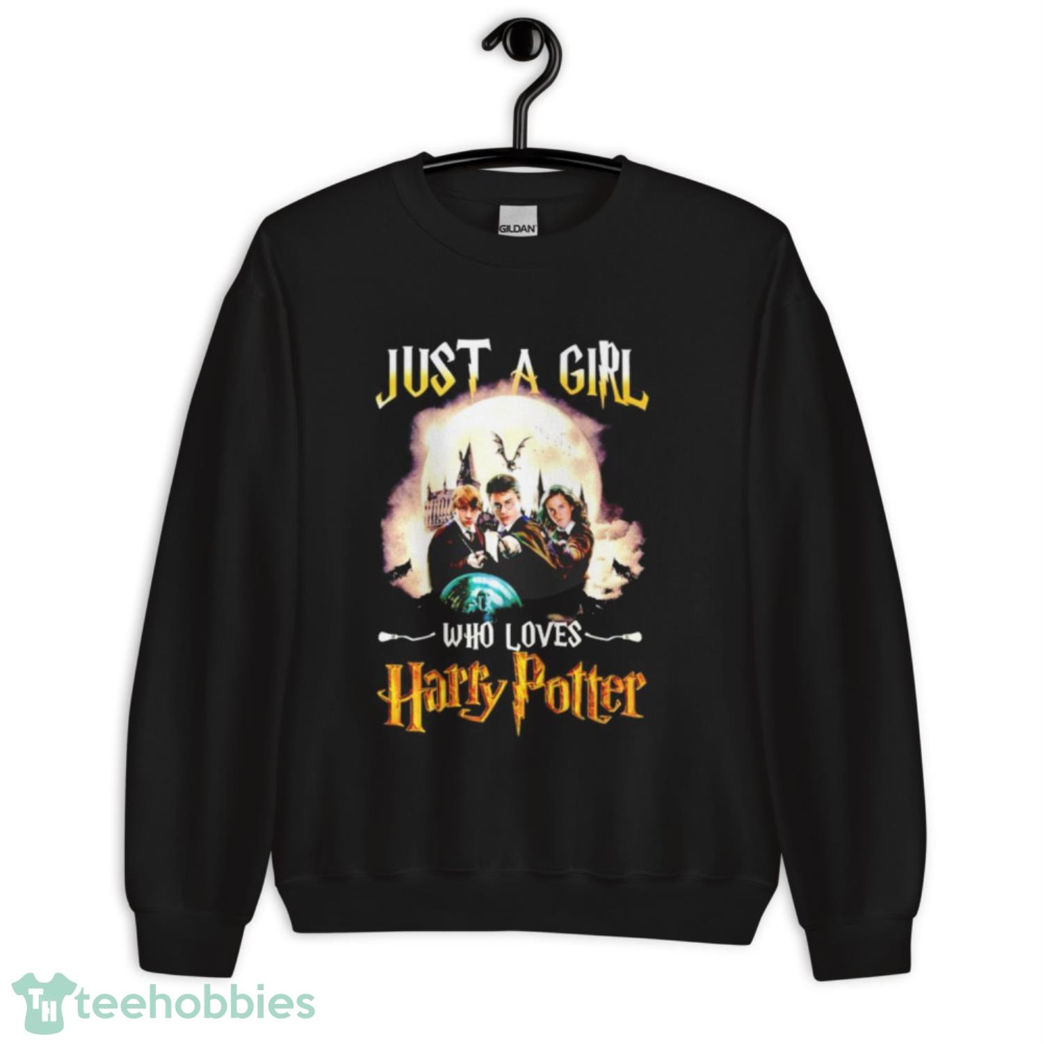 Just a girl who loves Harry Potter shirt - Unisex Crewneck Sweatshirt Just a girl who loves Harry Potter shirt - Unisex Crewneck Sweatshirt
