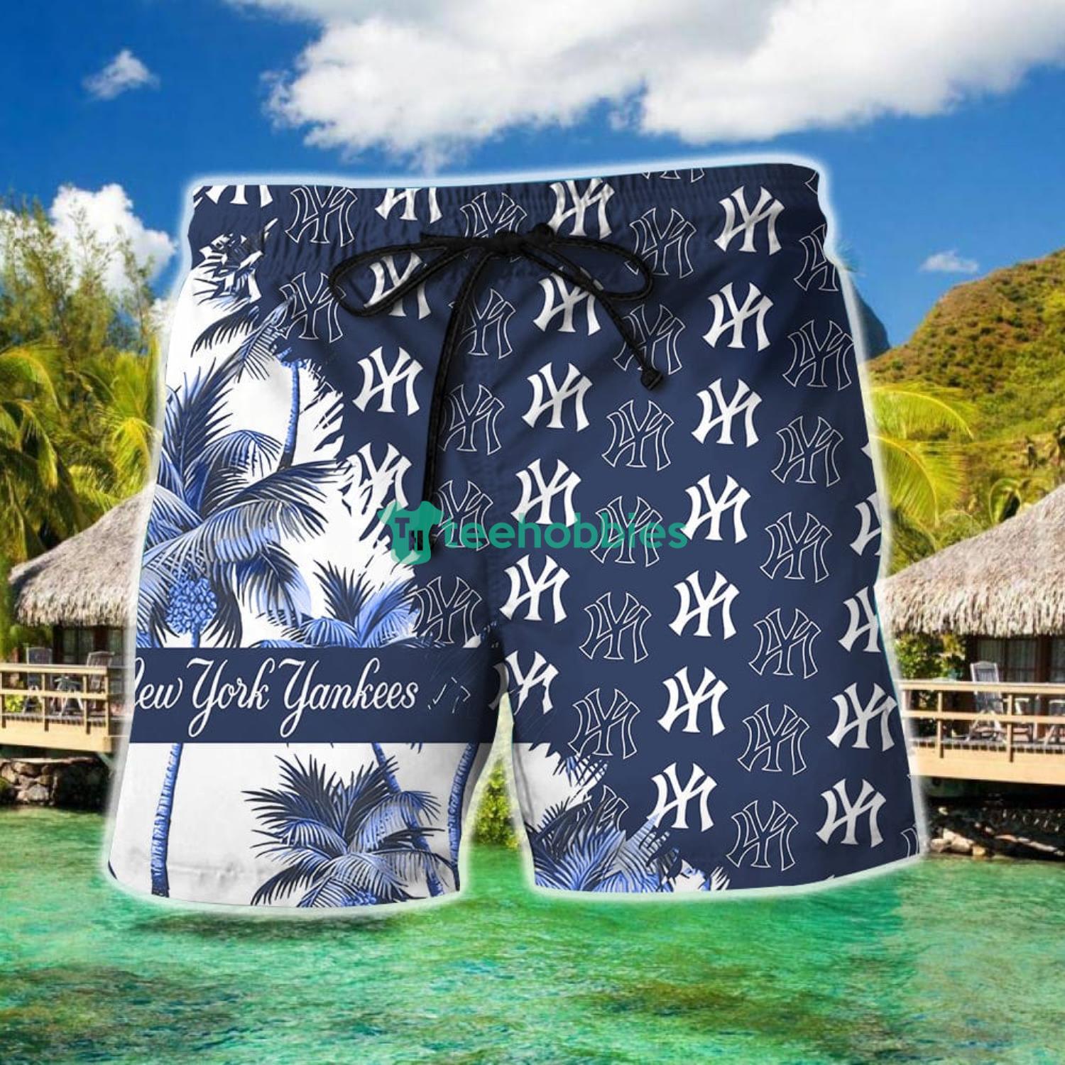 New York Yankees Jersey Hawaiian Shirt And Short Set Gift Men