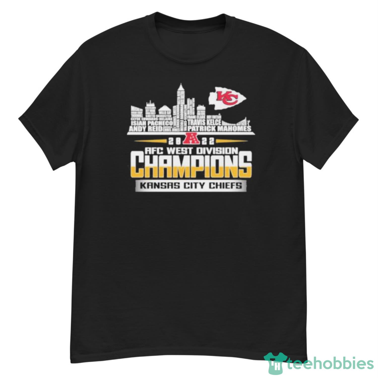 2022 AFC west division Champions Kansas City Chiefs players name skyline shirt - G500 Men’s Classic T-Shirt