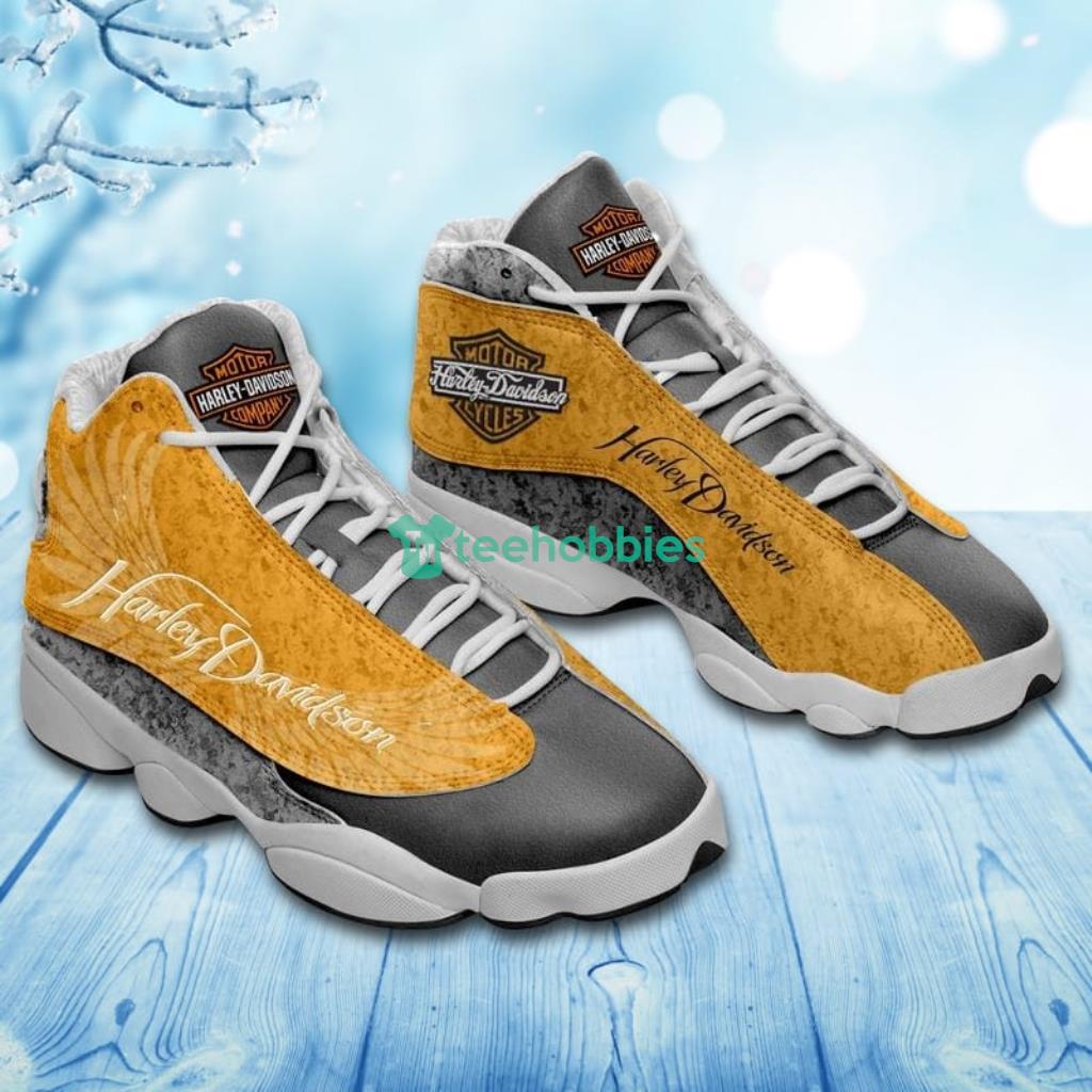 female jordans 13