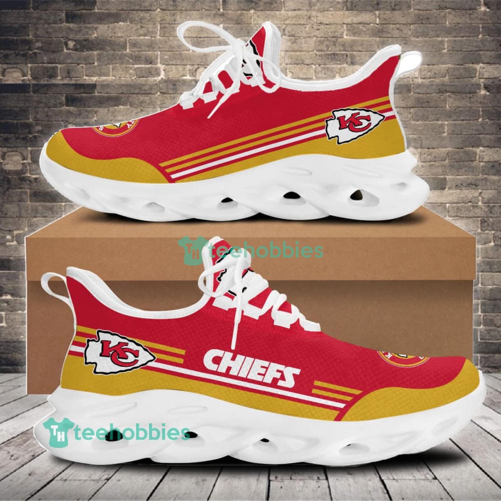 Kansas City Chiefs Small Logo And Line Max Soul Shoes Product Photo 1