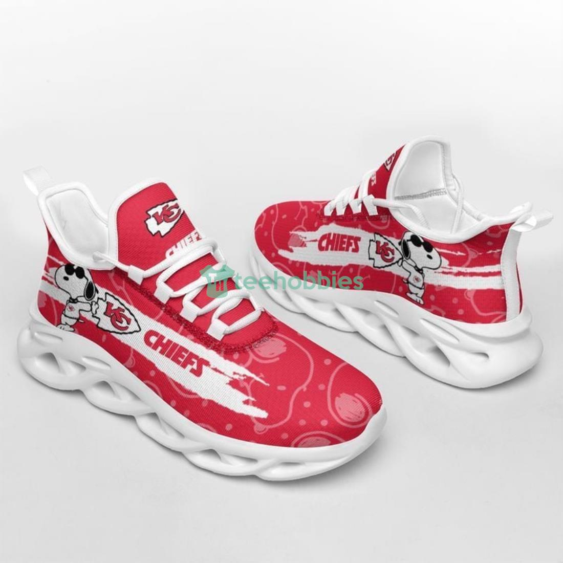 Kansas City Chiefs Snoopy Max Soul Shoes Running Sneaker For Fans Product Photo 1