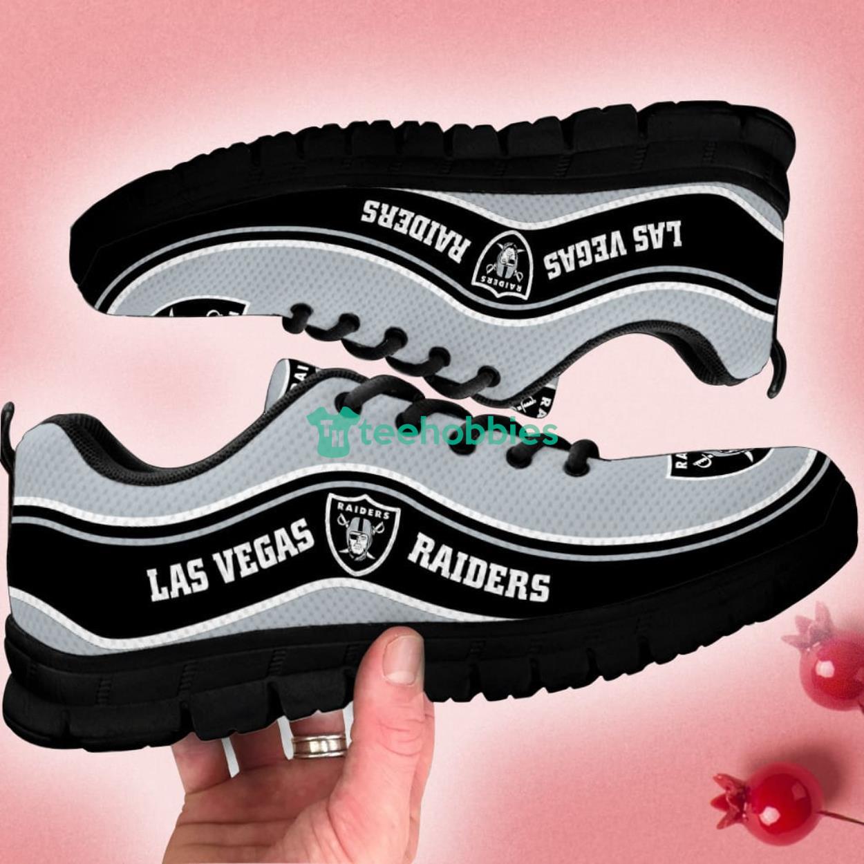 Las Vegas Raiders NFL Shoes Running Sneakers For Fans Product Photo 2 Las Vegas Raiders NFL Shoes Running Sneakers For Fans Product Photo 2