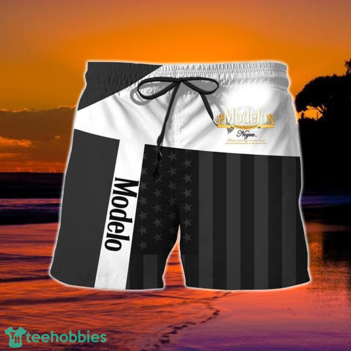 Summer American Flag Patch Modelo Negra Hawaiian Shorts Product Photo 1