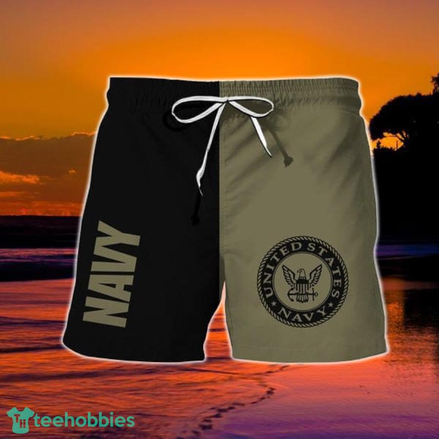 Vintage US Navy Hawaiian Shorts Product Photo 1