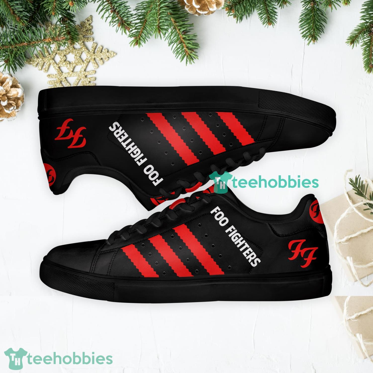 Foo Fighters Stan Smith Low Top Skate Shoes For Men And Women Ver 10 image Foo Fighters Stan Smith Low Top Skate Shoes For Men And Women Ver 10 Product Photo 2