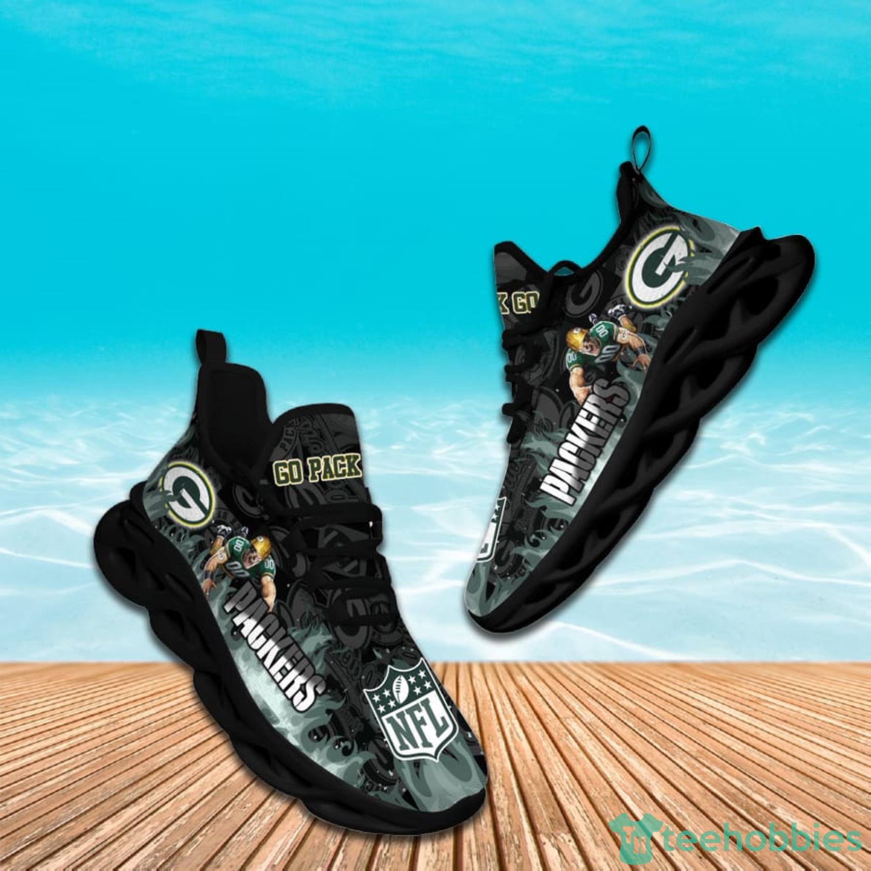 Green Bay Packers NFL Fire Flame And Mascot Print Max Soul Shoes For Men Women Product Photo 1