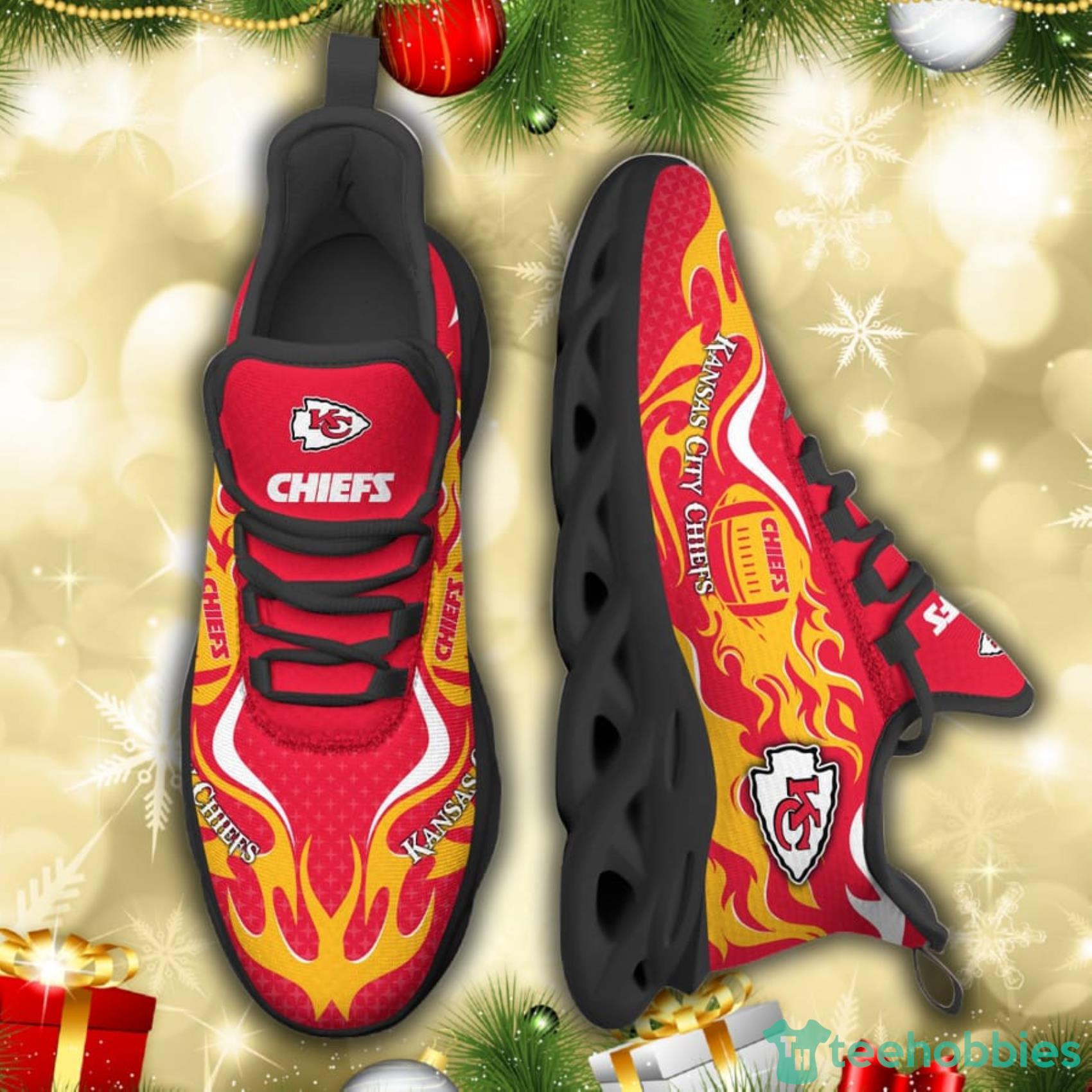 Kansas City Chiefs NFL Fire Ball AOP Print Max Soul Shoes Gift For Fans Product Photo 3