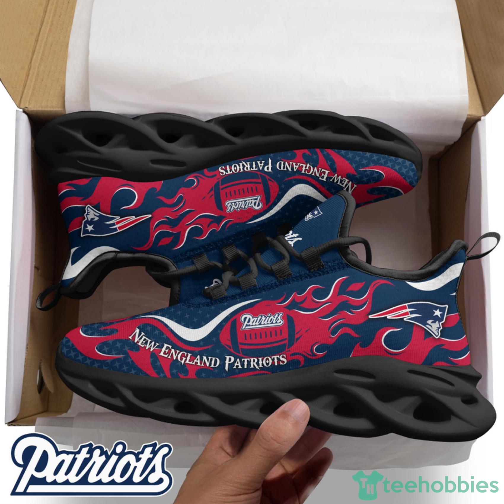 New England Patriots NFL Fire Ball AOP Print Max Soul Shoes Gift For Fans Product Photo 2