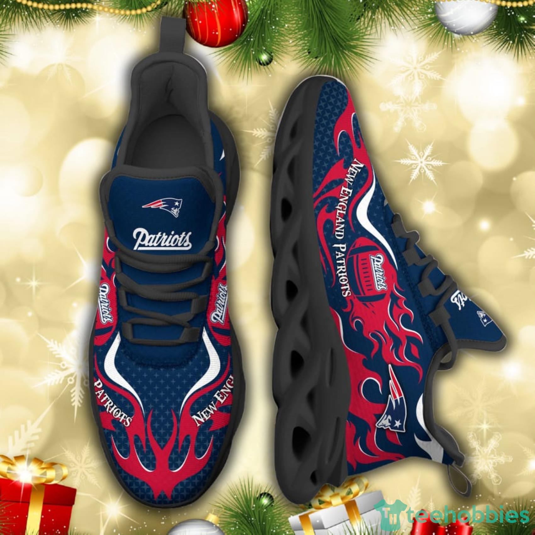 New England Patriots NFL Fire Ball AOP Print Max Soul Shoes Gift For Fans Product Photo 3